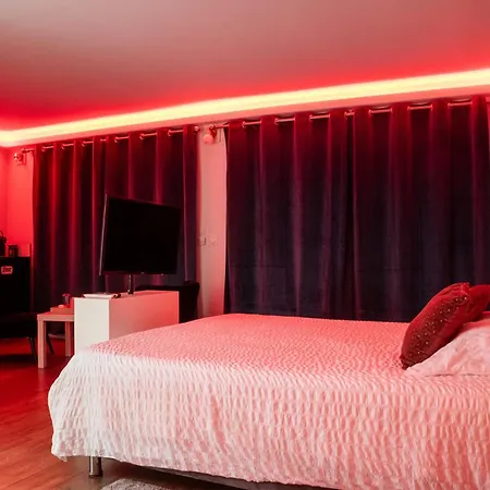 Touraco, Clim, Balneo, Terrasse - Parc Des Oiseaux 3* Villars-les-Dombes